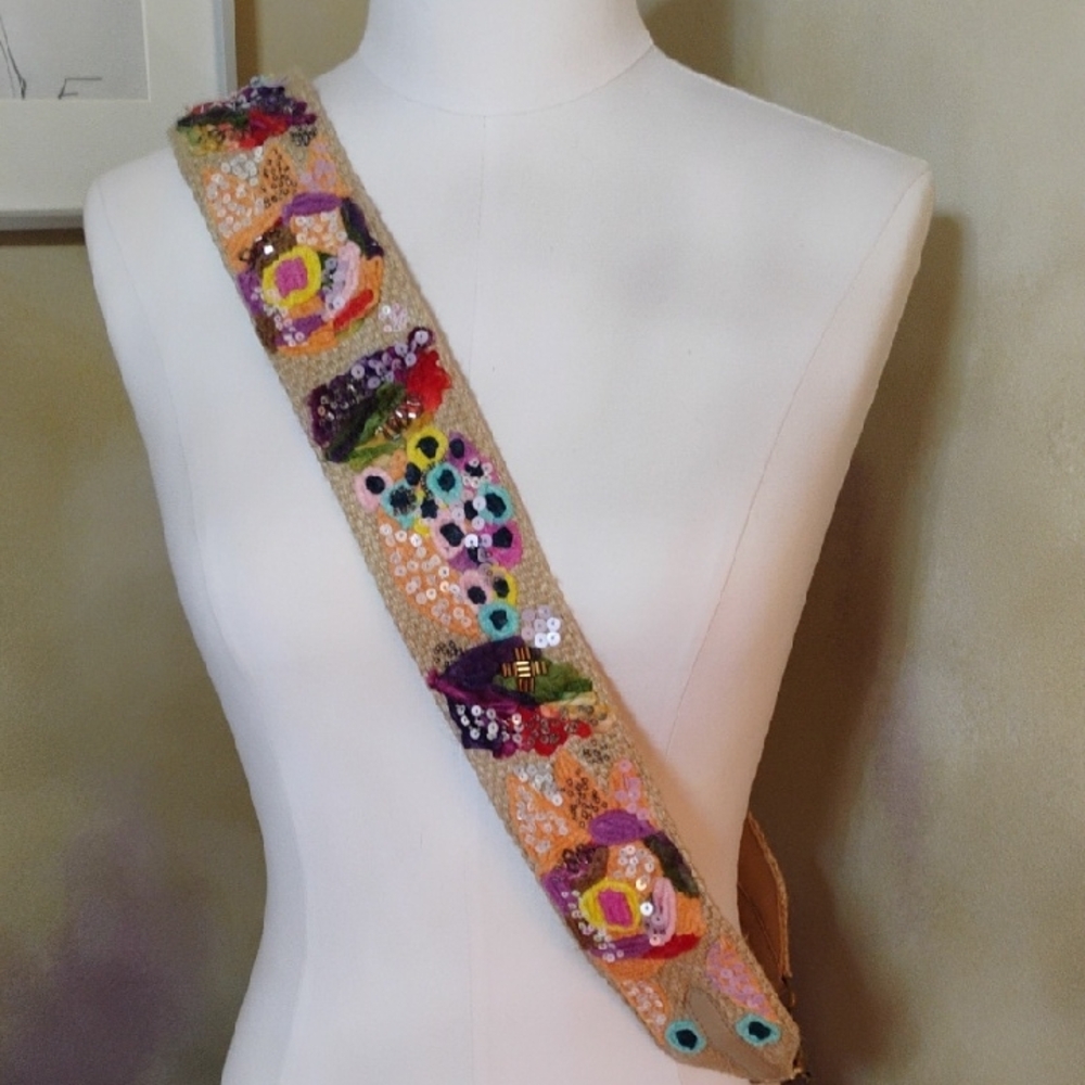 RARE! Anthropologie boho embroidered and beaded strap, like new!